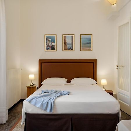 Palazzo De Tomasi B&B 갈리폴리 외부 사진