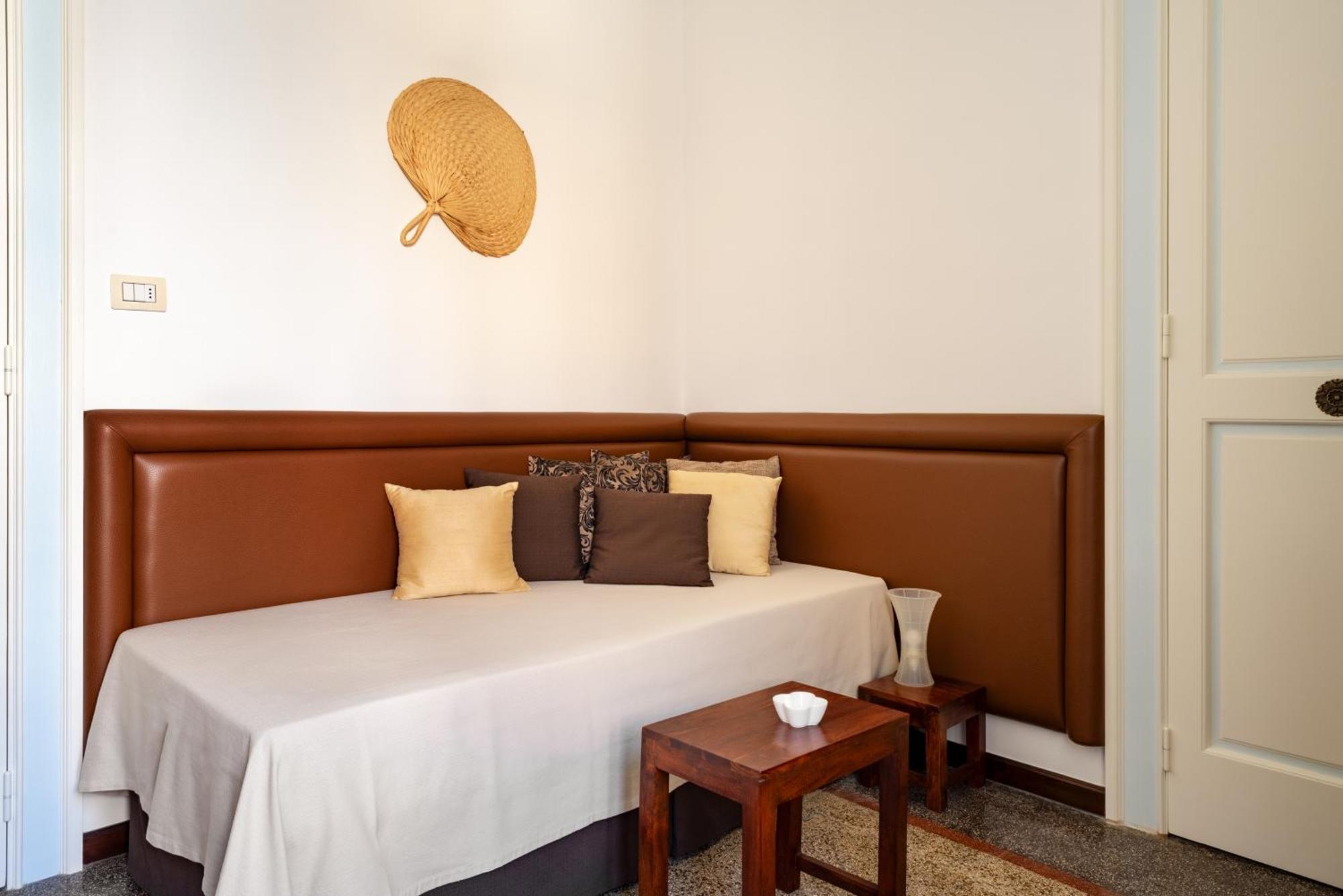 Palazzo De Tomasi B&B 갈리폴리 외부 사진