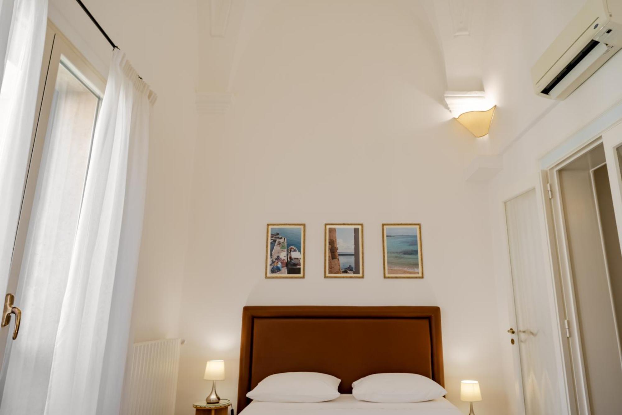 Palazzo De Tomasi B&B 갈리폴리 외부 사진