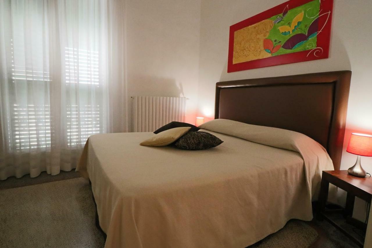 Palazzo De Tomasi B&B 갈리폴리 외부 사진